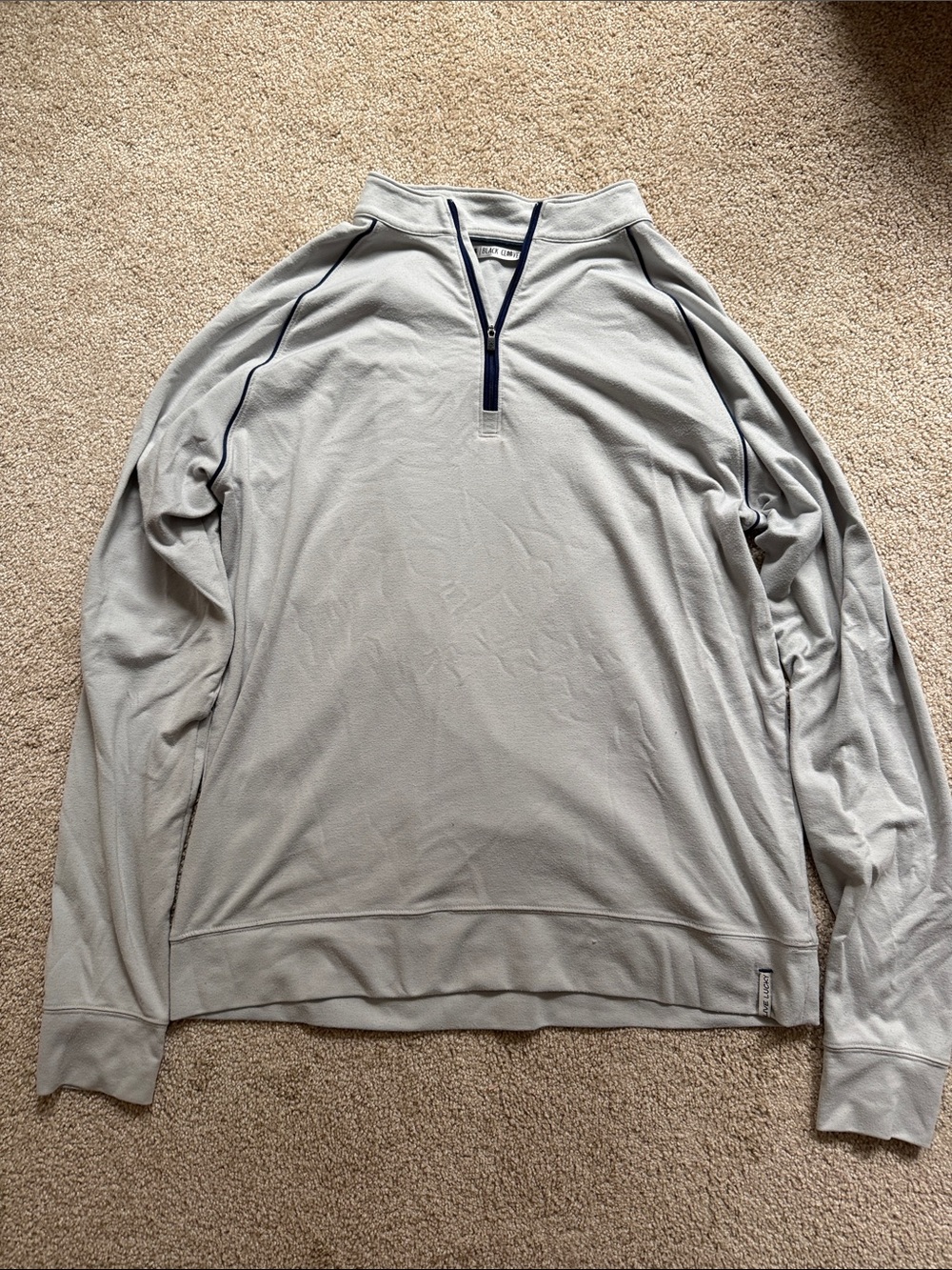 Black Clover Gray and Blue Quarter Zip Size L